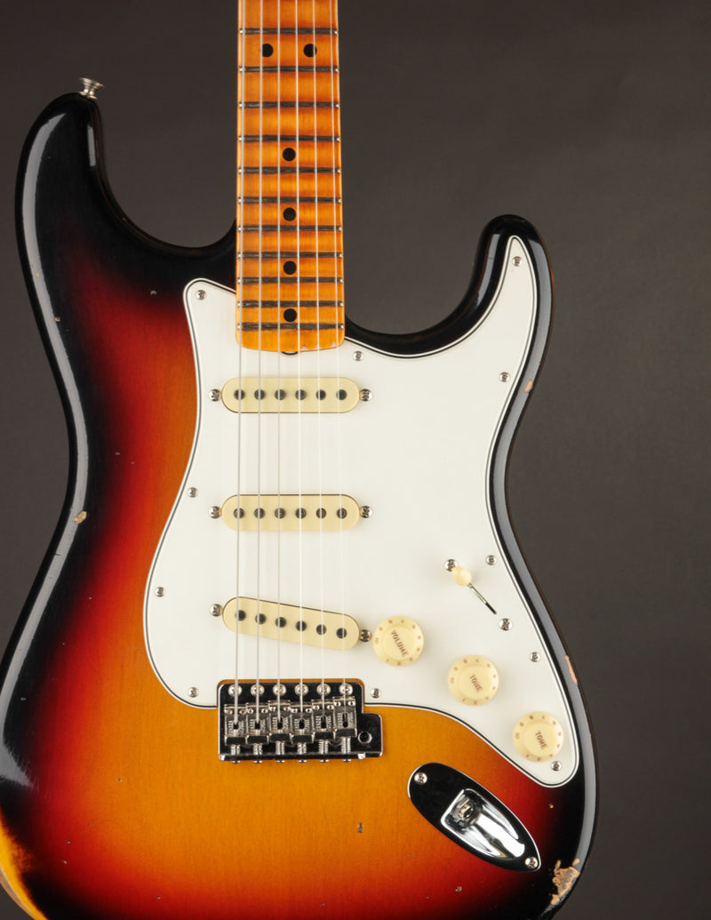 Fender Custom Shop Limited Edition Custom 1968 Stratocaster 3-Color Sunburst/Relic