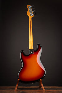 Fender Vintera III Early 70s Jazz Bass 3-Tone Sunburst