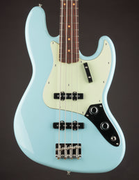 Fender Vintera III Early '60s Jazz Bass Sonic Blue