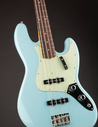 Fender Vintera III Early '60s Jazz Bass Sonic Blue
