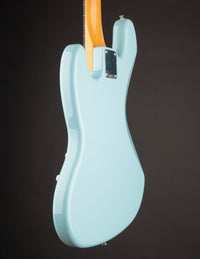Fender Vintera III Early '60s Jazz Bass Sonic Blue