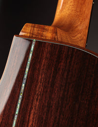 Froggy H-12 Deluxe Bearclaw German Spruce Cutaway