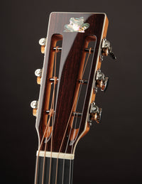 Froggy H-12 Deluxe Bearclaw German Spruce Cutaway