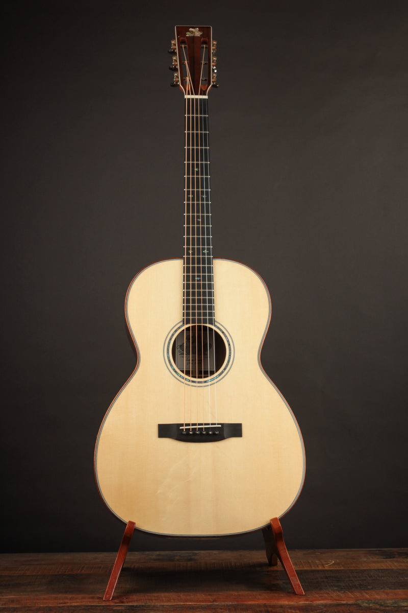 Froggy Bottom H-12 Deluxe Madagascar Rosewood & Bearclaw German Spruce