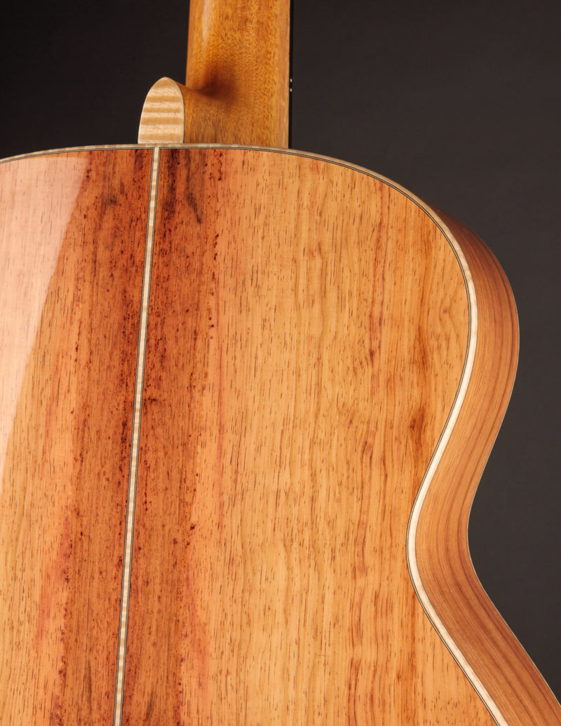 Goodall Concert Jumbo Palo Escrito & Bearclaw Sitka