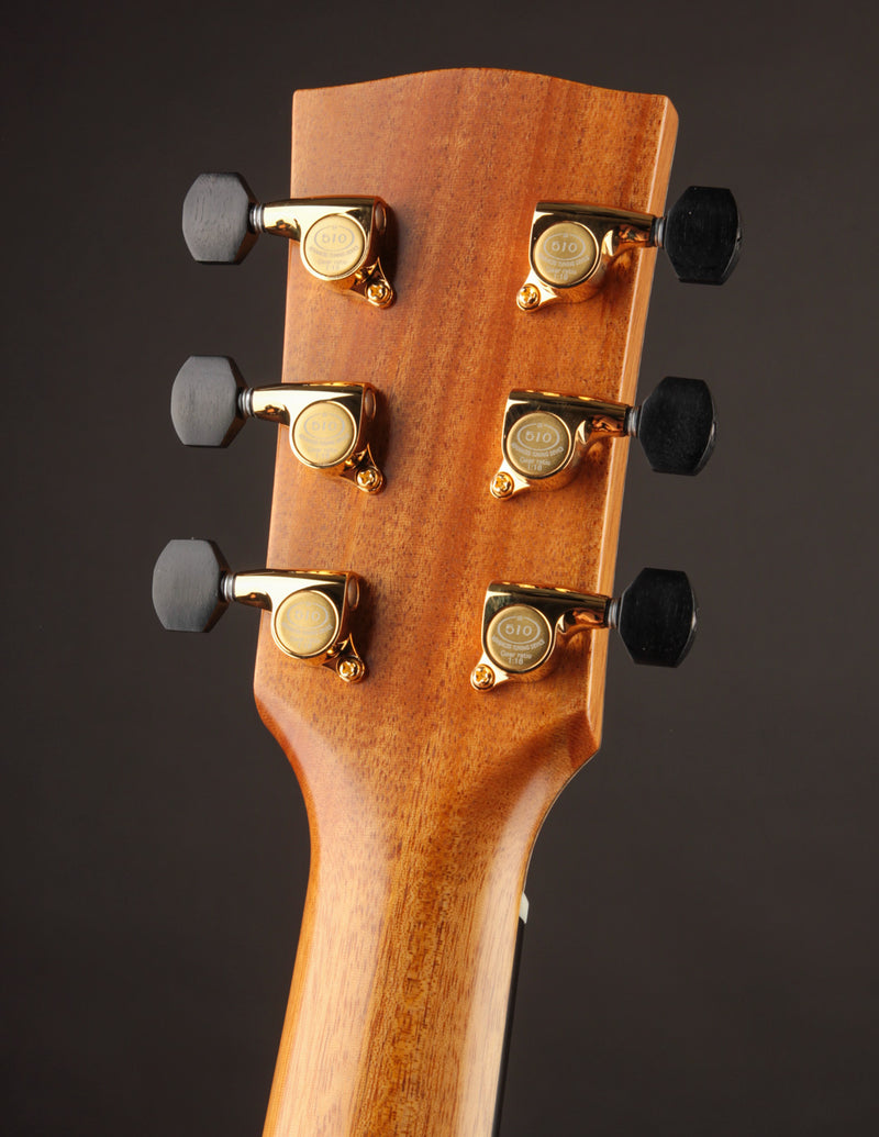 Goodall Concert Jumbo Palo Escrito & Bearclaw Sitka