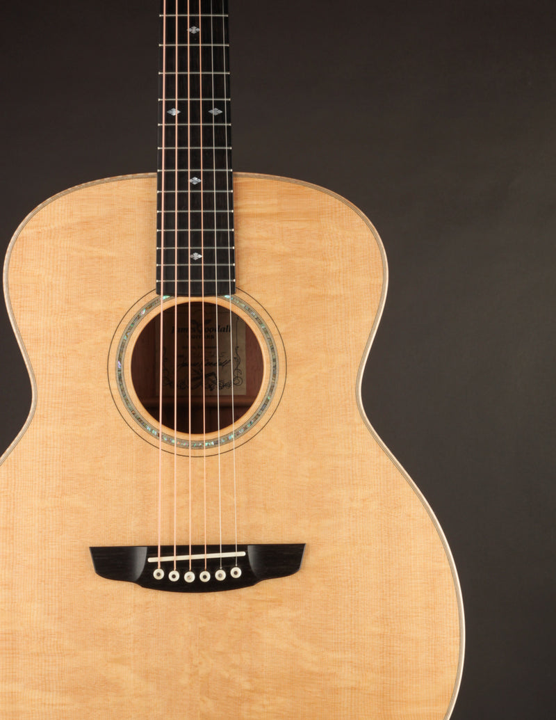 Goodall Concert Jumbo Palo Escrito & Bearclaw Sitka