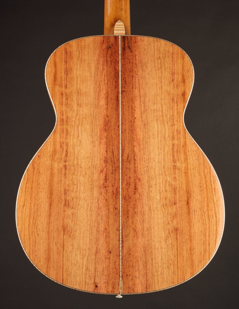 Goodall Concert Jumbo Palo Escrito & Bearclaw Sitka