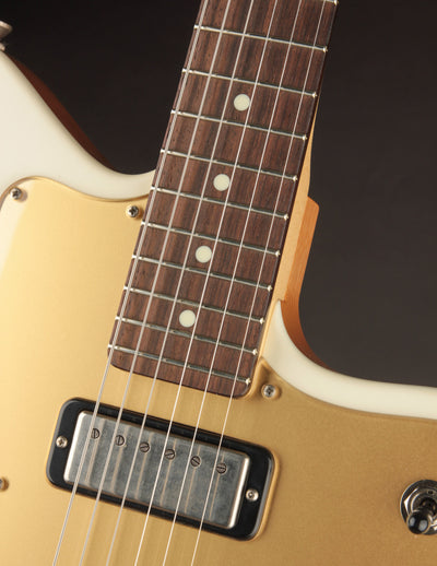 Healy Healer Aged White w/ Mastery Vibrato