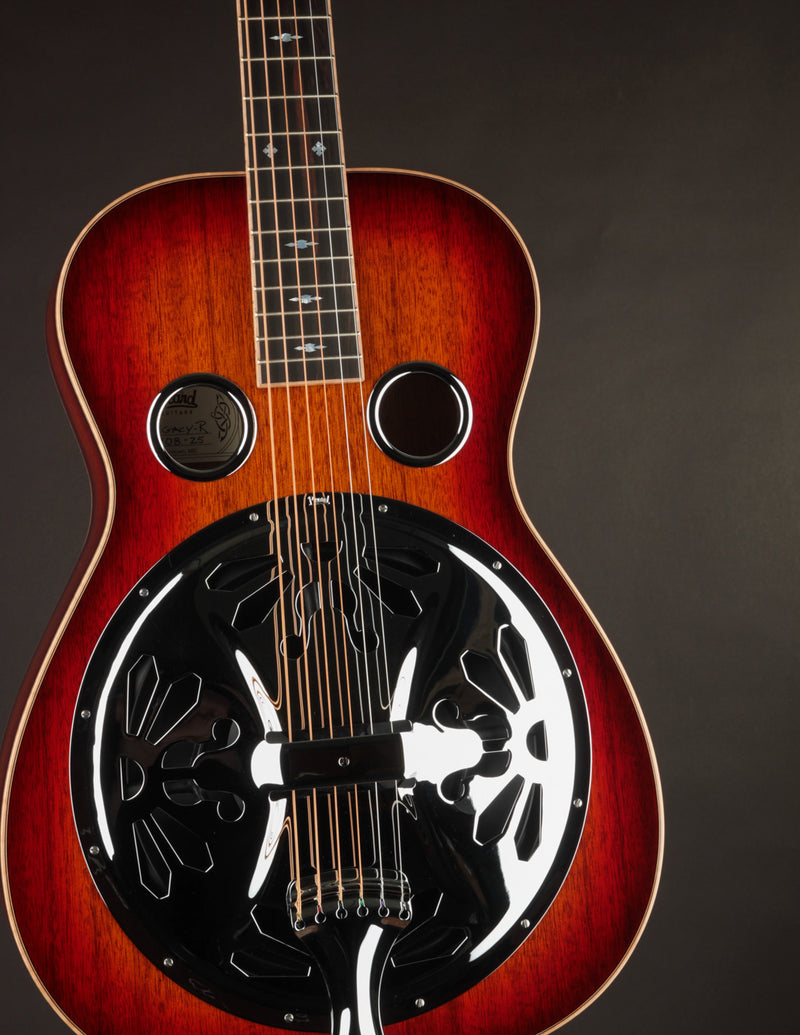 Beard Legacy R Roundneck - Phoenix Tri Color Burst