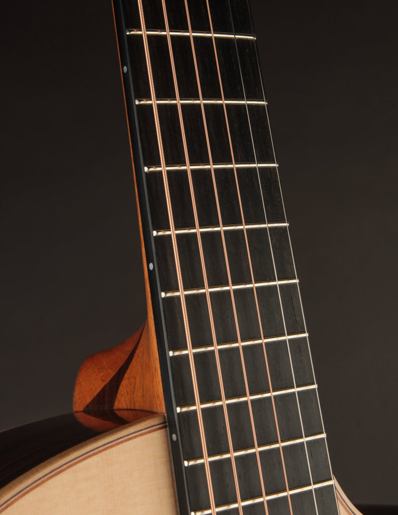 Lowden F-32C Indian Rosewood & Sitka Cutaway