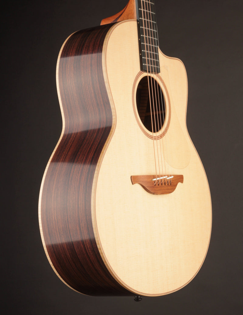 Lowden F-32C Indian Rosewood & Sitka Cutaway