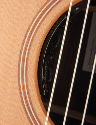 Lowden S-25J Red Cedar & Rosewood
