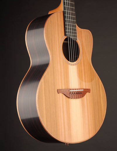 Lowden S-25J Red Cedar & Rosewood