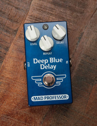 Mad Professor Deep Blue Delay