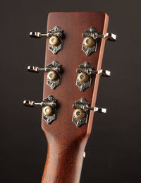 Martin 000-18