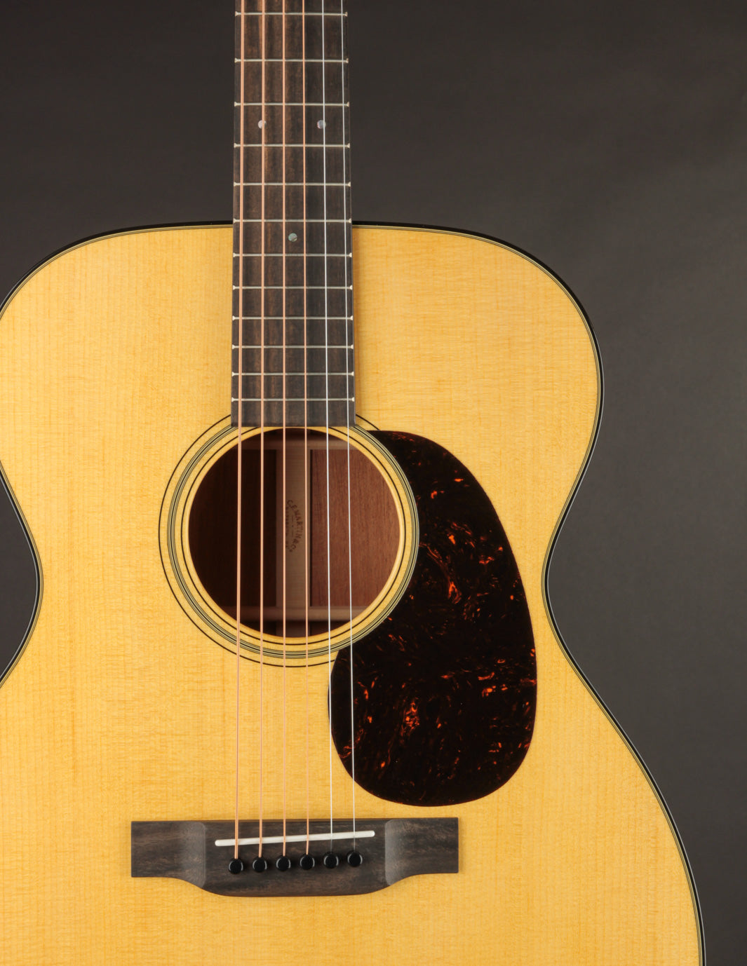 Martin 000-18 Acoustic Guitar (with Case) | zZounds