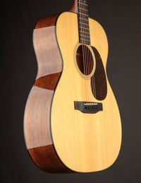 Martin 000-18