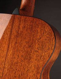 Martin 000-18