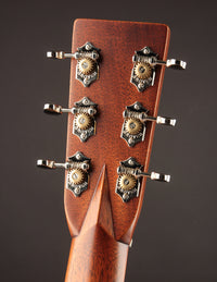 Martin 000-28