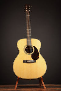 Martin 000-28