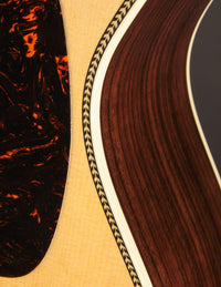 Martin 000-28