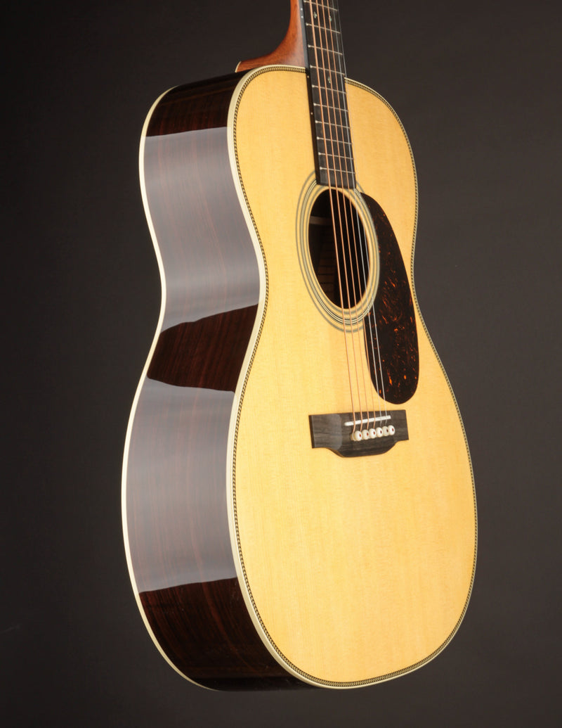 Martin 000-28