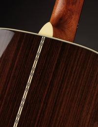 Martin 000-28