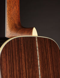 Martin 000-28