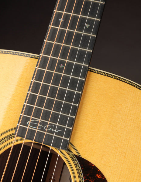 Martin 000-28EC Eric Clapton Guitar: Specs & Purchase at The Music