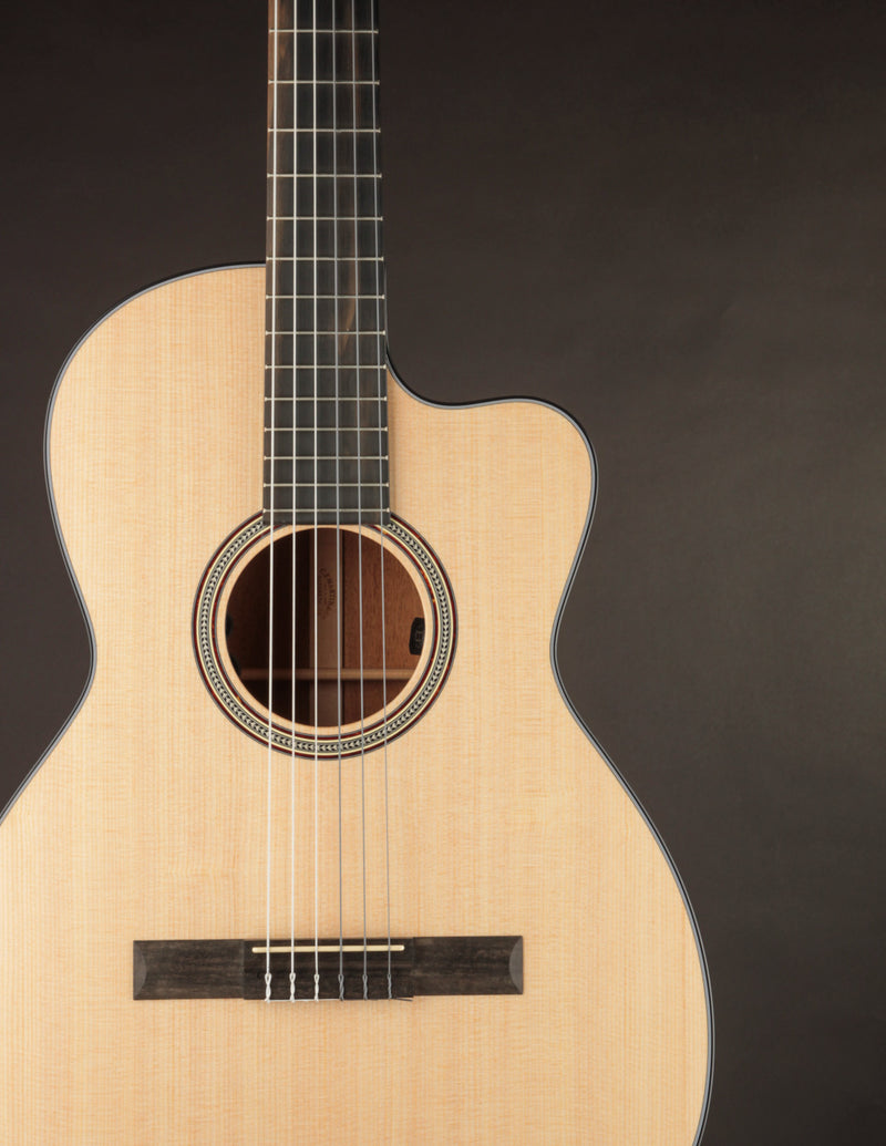 Martin 000C12-16E Nylon Classical Guitar