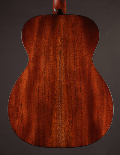 Martin 000E Retro Plus Mahogany