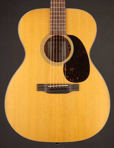 Martin 000E Retro Plus Mahogany