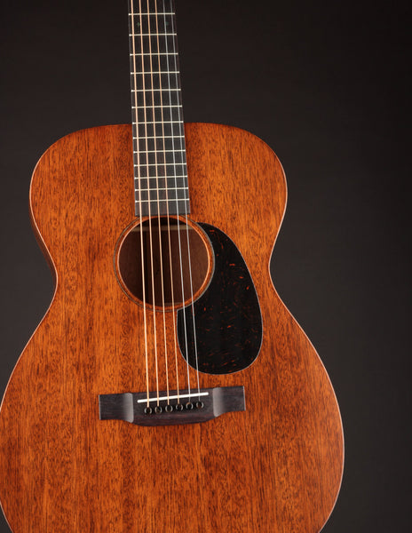 Martin（マーチン）OO-15M Martin 00-15M Guitar: Discover Mahogany Tone at The Music Emporium