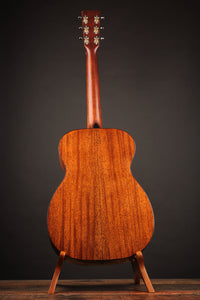 Martin 00-18 Joe Bonamassa