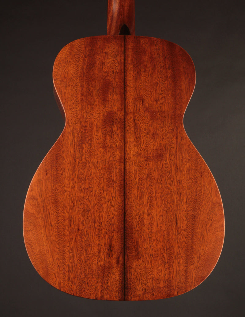 Martin 0-17 Jason Isbell