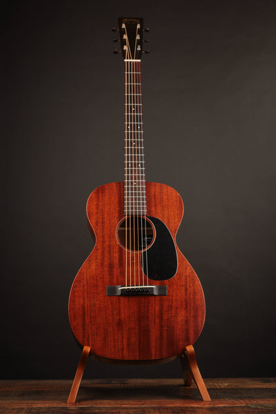 Martin 0-17 Jason Isbell