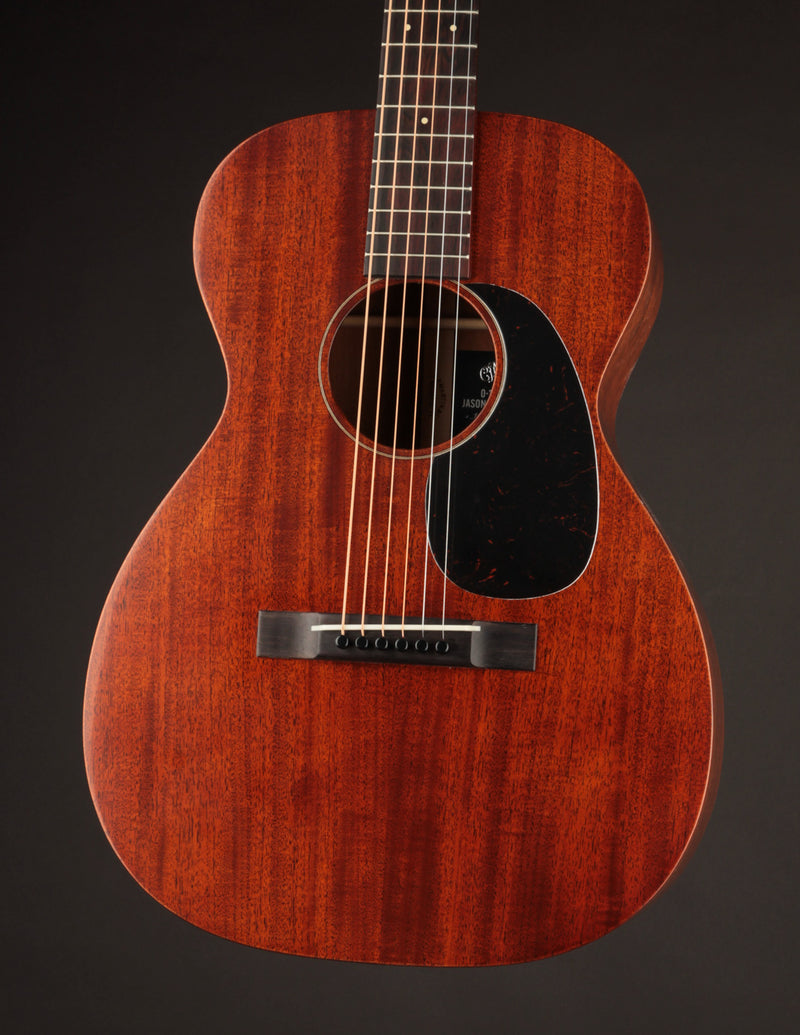 Martin 0-17 Jason Isbell