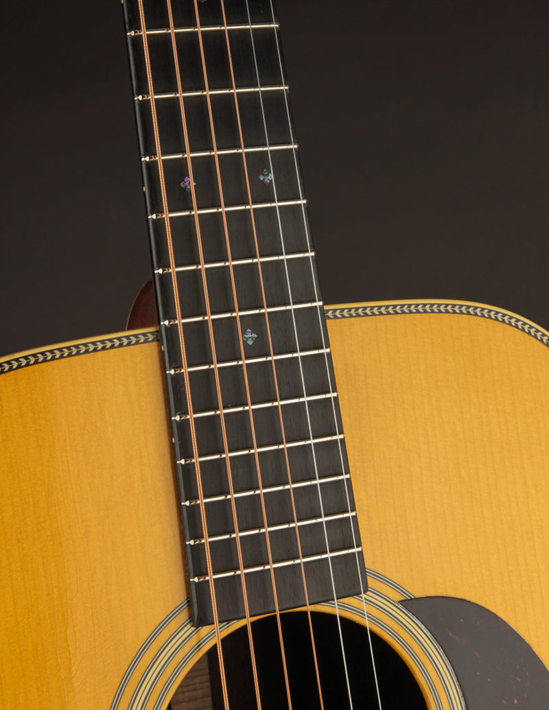 Martin Custom Shop D-28 1937 Stage 1 Aging