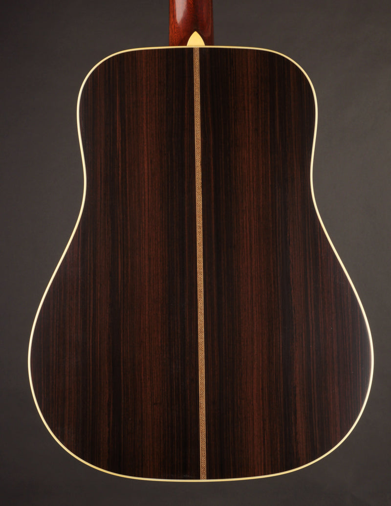 Martin Custom Shop D-28 1937 Stage 1 Aging Ambertone