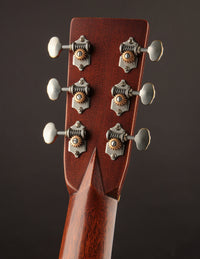 Martin Custom Shop D-28 1937 Stage 1 Aging Ambertone