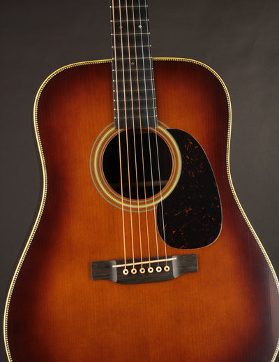 Martin Custom Shop D-28 1937 Stage 1 Aging Ambertone