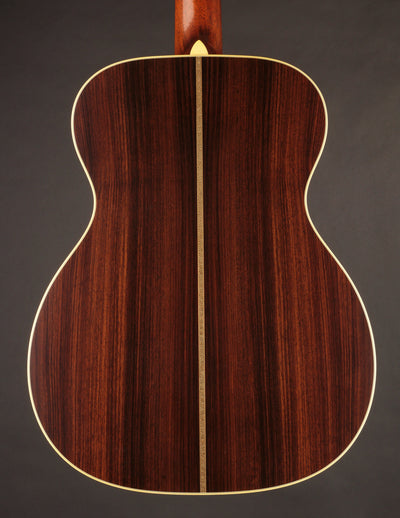 Martin Custom Shop 000-28 1937 Stage 1 Aging Ambertone