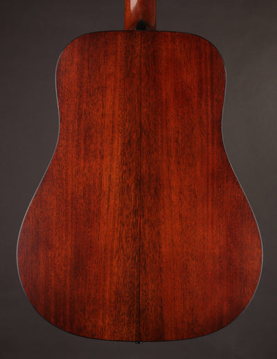 Martin Custom Shop D-18 1937 Stage 1 Aging Ambertone