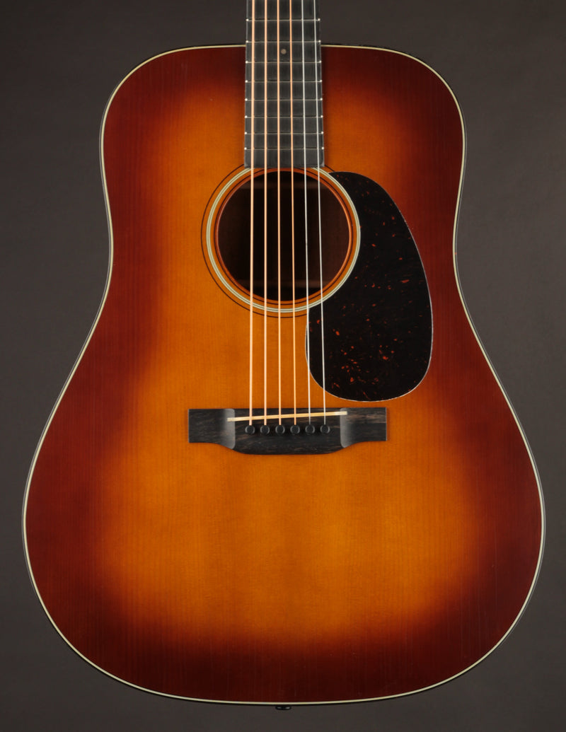 Martin Custom Shop D-18 1937 Stage 1 Aging Ambertone