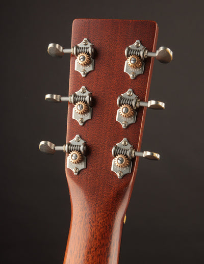 Martin Custom Shop 000-18 1937 Stage 1 Aging