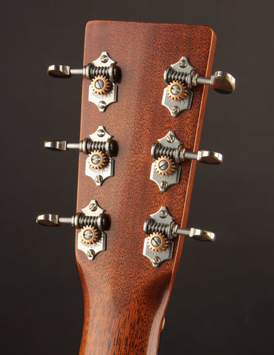 Martin Custom Shop 000-18 1937 Stage 1 Aging