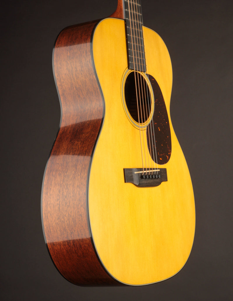 Martin Custom Shop 000-18 1937 Stage 1 Aging