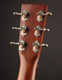Martin Custom Shop 000-18 1937 Stage 1 Aging Ambertone