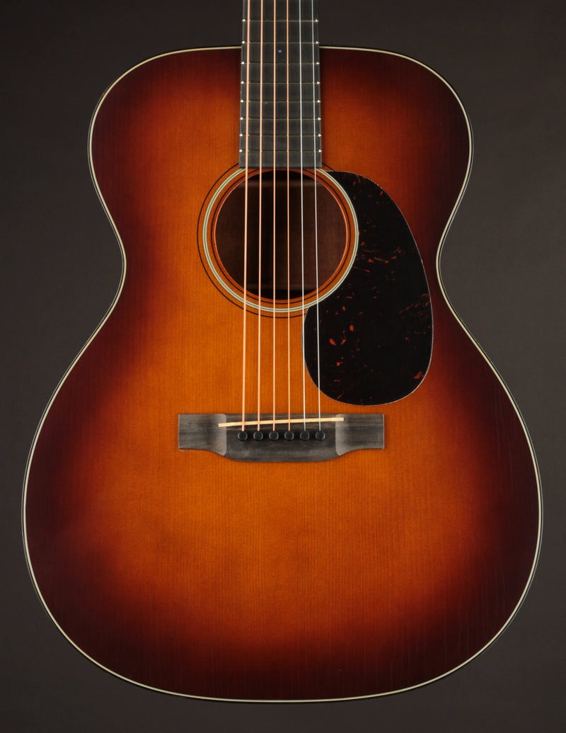 Martin Custom Shop 000-18 1937 Stage 1 Aging Ambertone